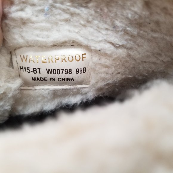 Cole Haan ZeroGrand Shearling Gray Suede Waterproof Fur Chukka Bootie Size 9.5 B - Picture 11 of 11